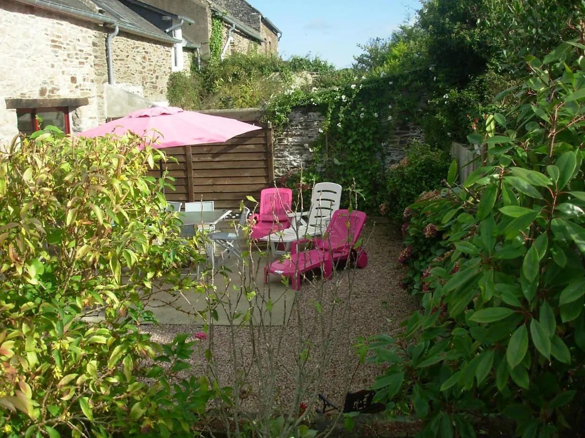 La Maison De Lea Cancale Franciaország